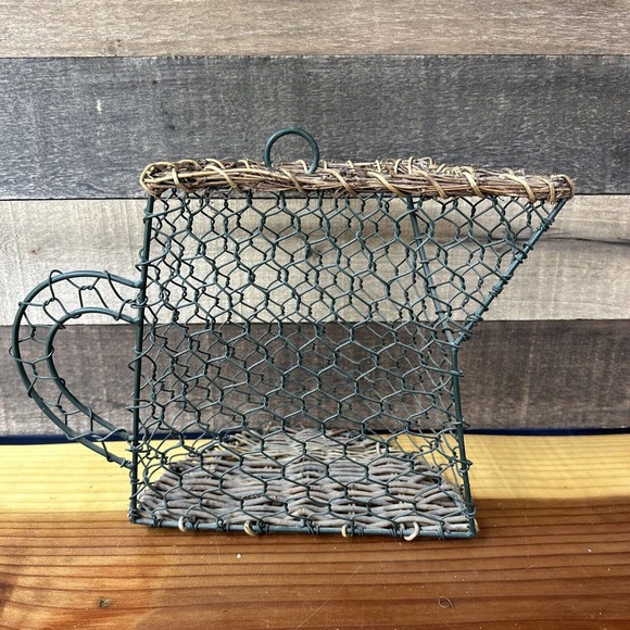 Green Chicken Wire Wall Pocket Coffee Pot/Pitcher Basket Country Farmhouse Decor - Picture 3 of 5